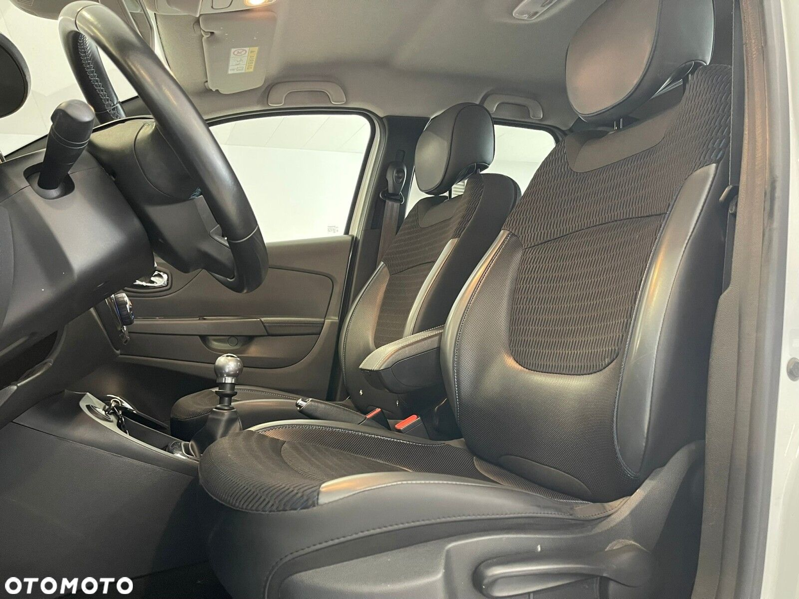 Renault Captur - 9
