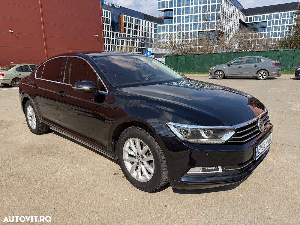 Volkswagen Passat 2.0 TDI DSG Comfortline - 9
