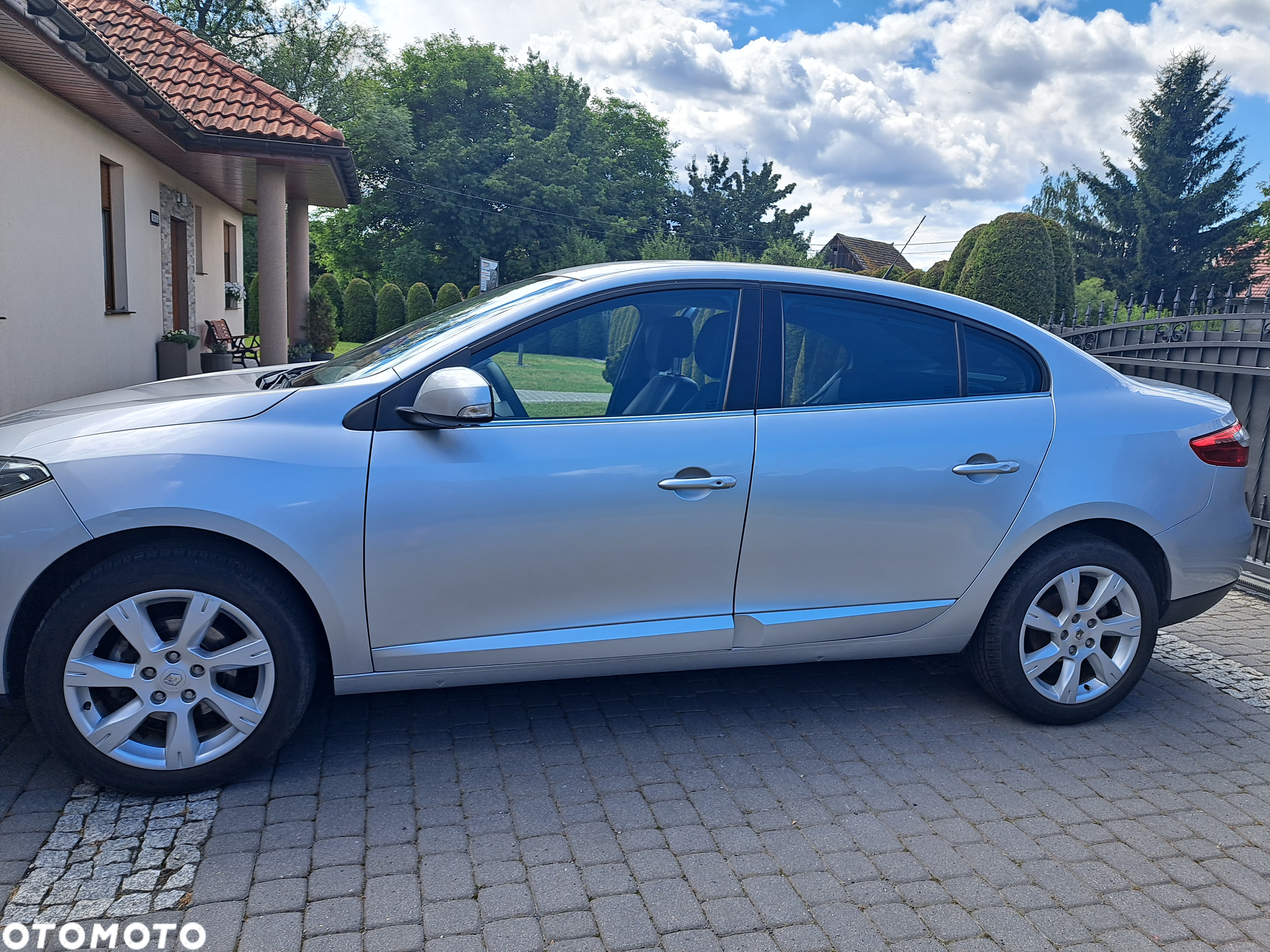 Renault Fluence 2.0 16V 140 Dynamique - 14