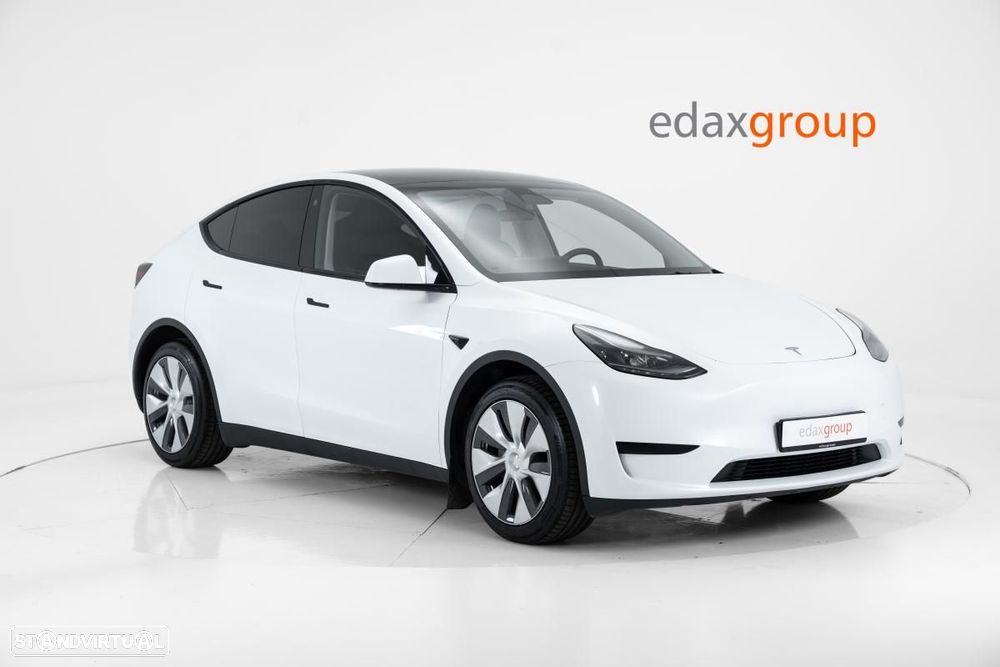 Tesla Model Y RWD - 2
