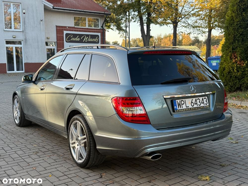 Mercedes-Benz Klasa C 220 CDI 7G-TRONIC Edition - 6