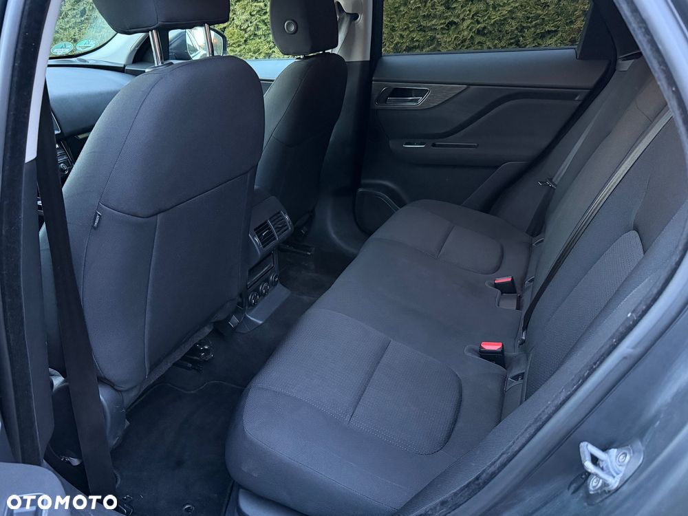 Jaguar F-Pace 2.0 i4D AWD Prestige - 13