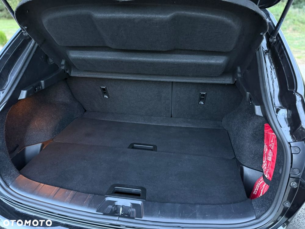 Nissan Qashqai 1.2 DIG-T Xtronic ACENTA - 17