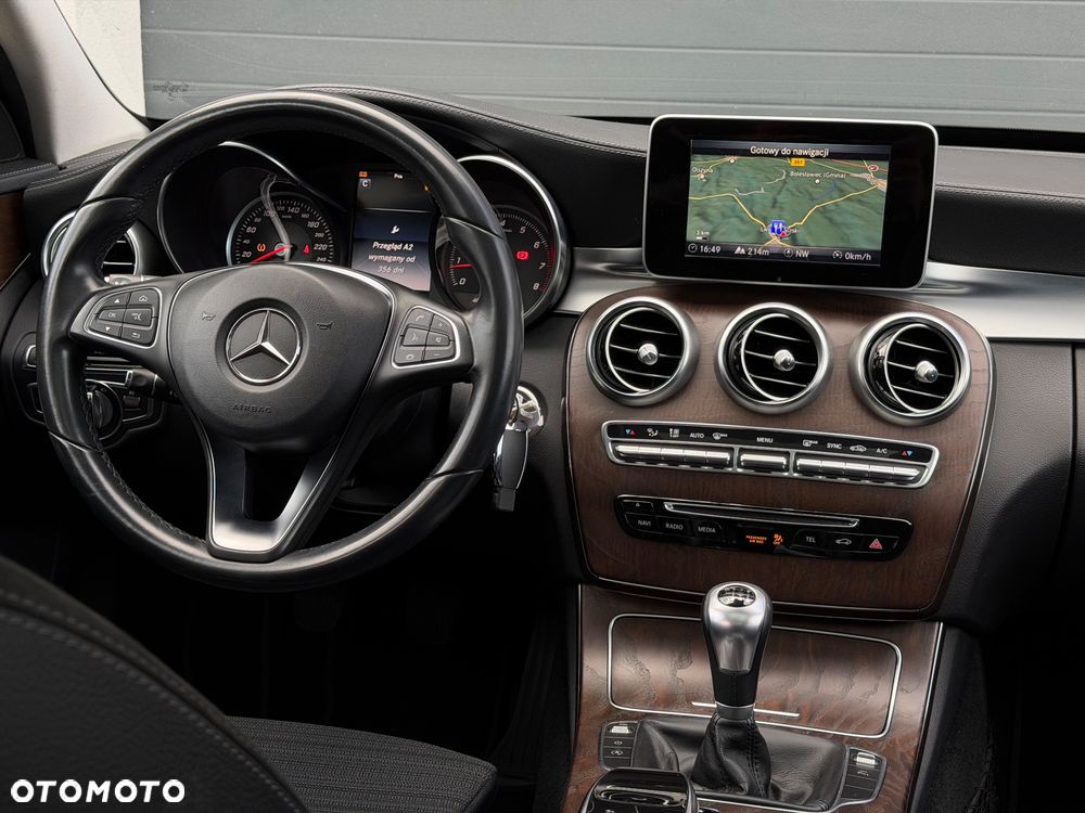 Mercedes-Benz Klasa C - 12