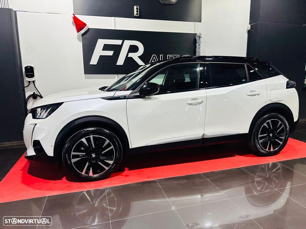 Peugeot e-2008 50 kWh GT - 9