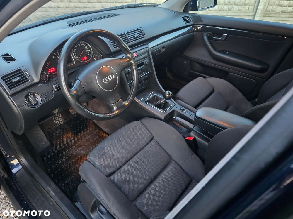 Audi A4 Limousine 1.8 T - 36