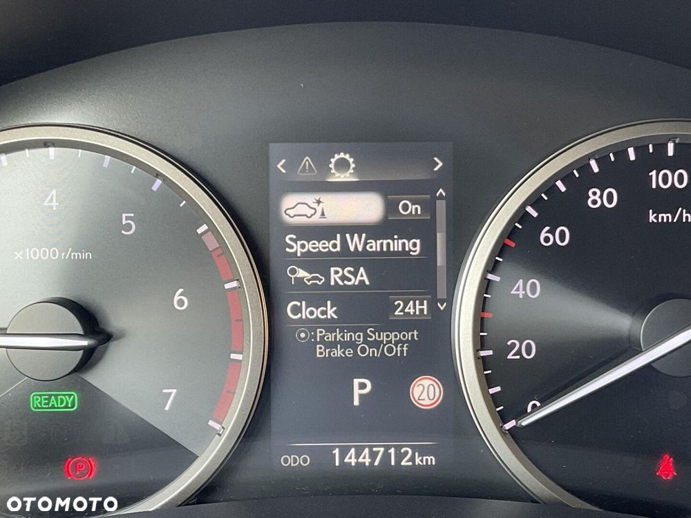 Lexus NX 300h F Impression AWD - 29