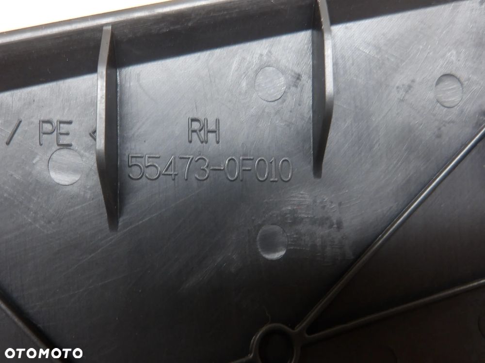 TOYOTA COROLLA VERSO 2.2D MASKOWNICA GŁOŚNIKA DRZWI PRAWY LEWY PRZÓD 55472-0F010 - 4