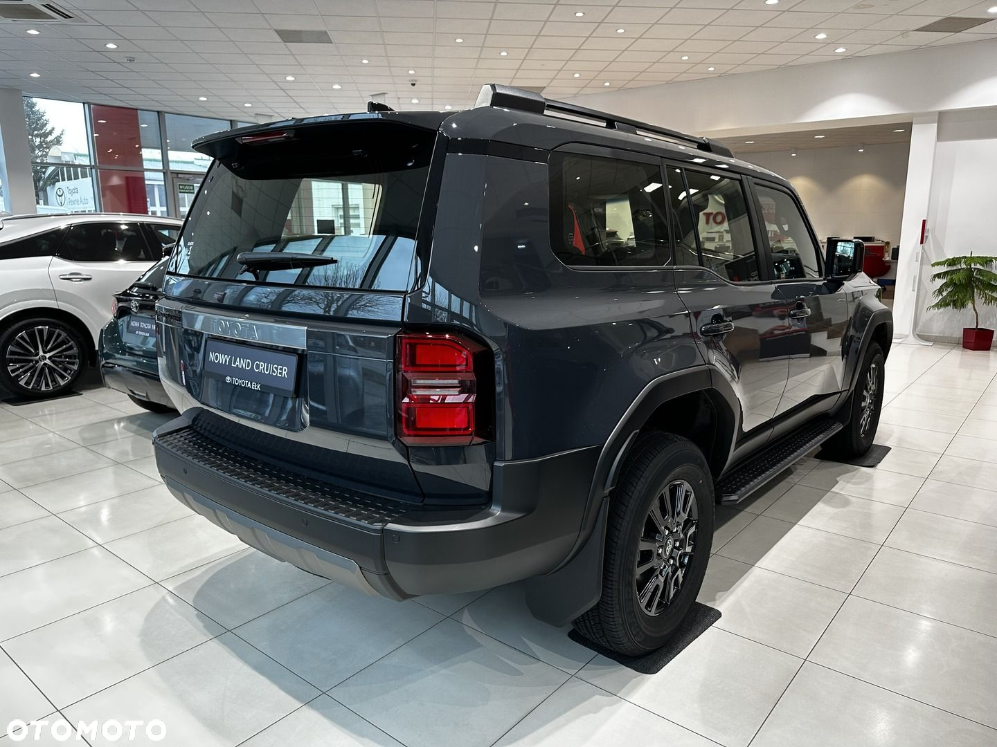 Toyota Land Cruiser LC 2.8 D-4D Prestige - 2