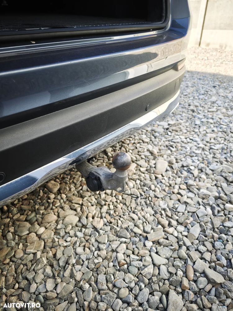 Mercedes-Benz GLC 250 d 4MATIC 9G-TRONIC - 37