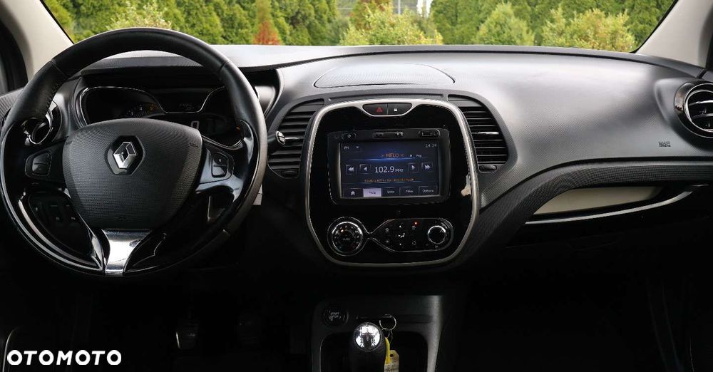 Renault Captur - 19