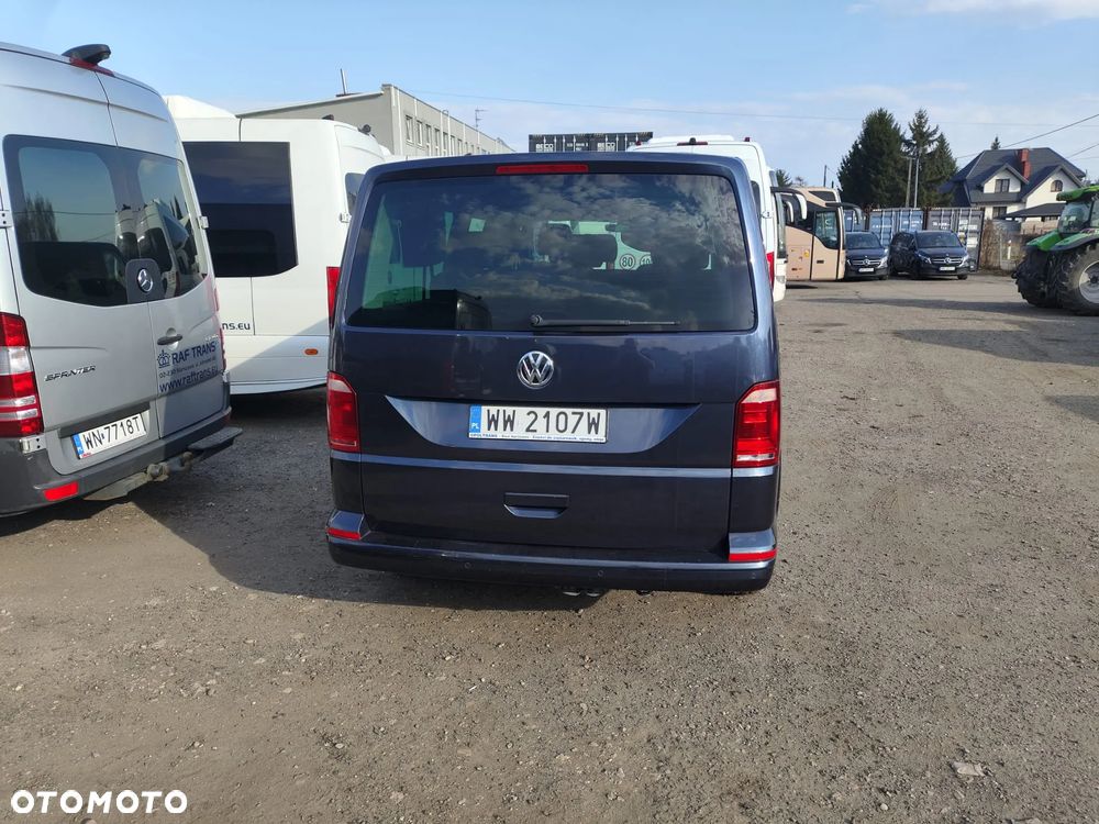 Volkswagen Caravelle - 4