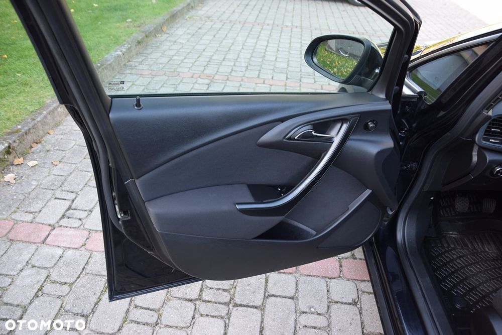 Opel Astra 1.4 EcoFLEX 150 Jahre - 19