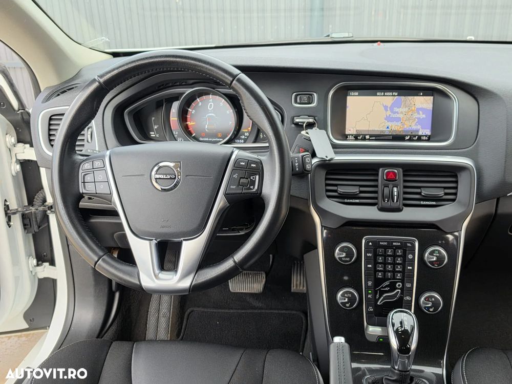 Volvo V40 - 6
