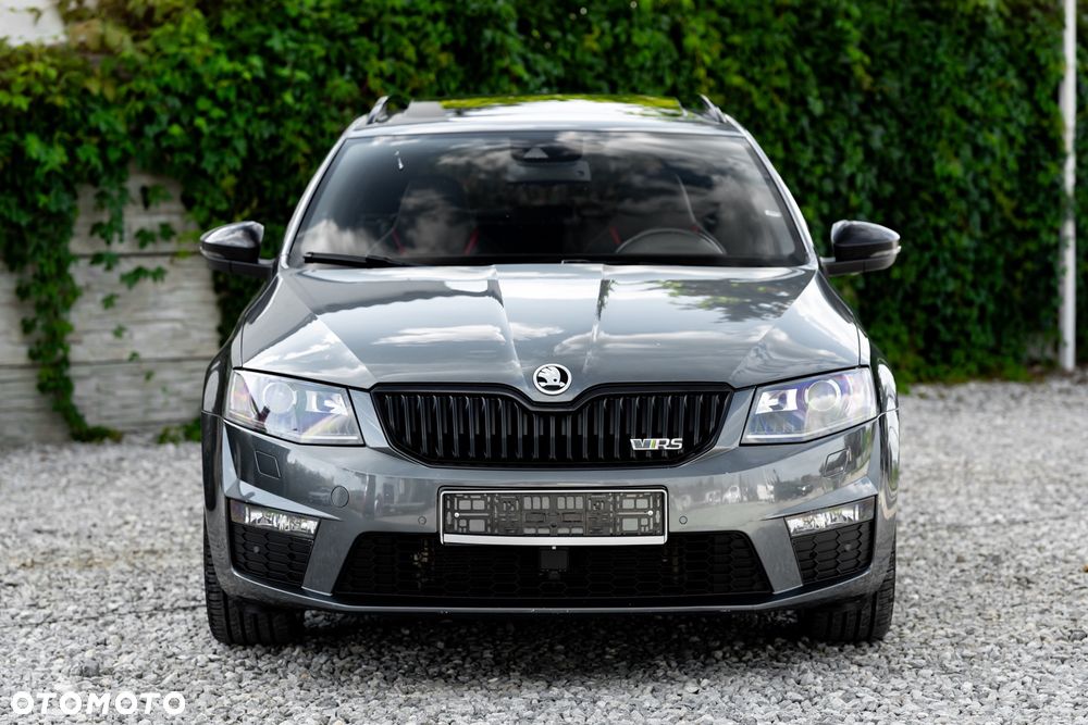 Skoda Octavia 2.0 TSI (Green tec) DSG RS - 10
