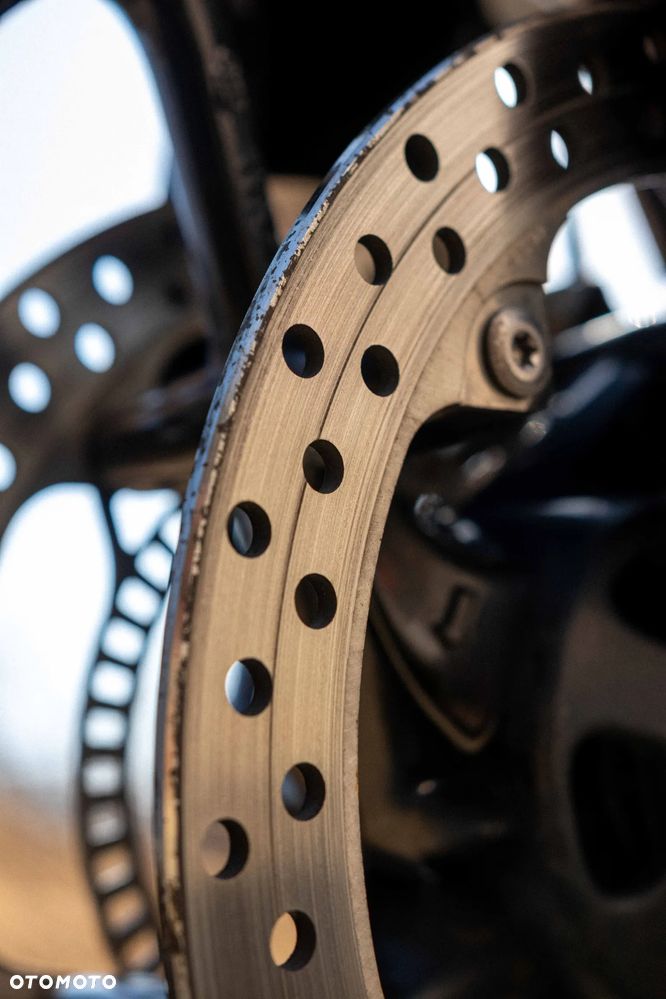 Triumph Trident - 27