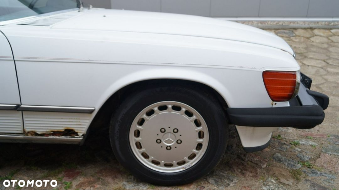 Mercedes-Benz SL - 13