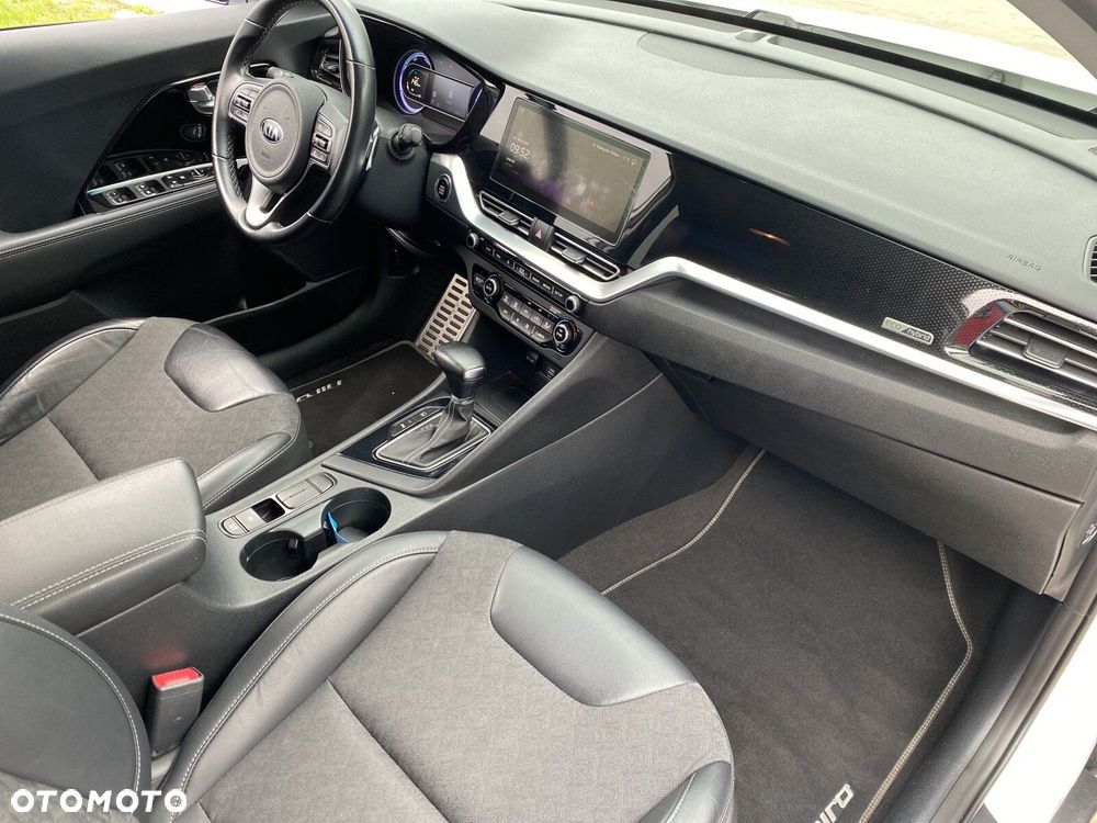 Kia Niro - 17