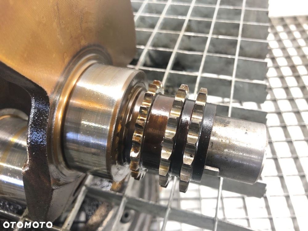 WAŁ KORBOWY  PORSCHE CAYENNE (9PA) 2002 - 2010 S 4.5 250 kW [340 KM] benzyna 2002 - 2007 9481012R - 9