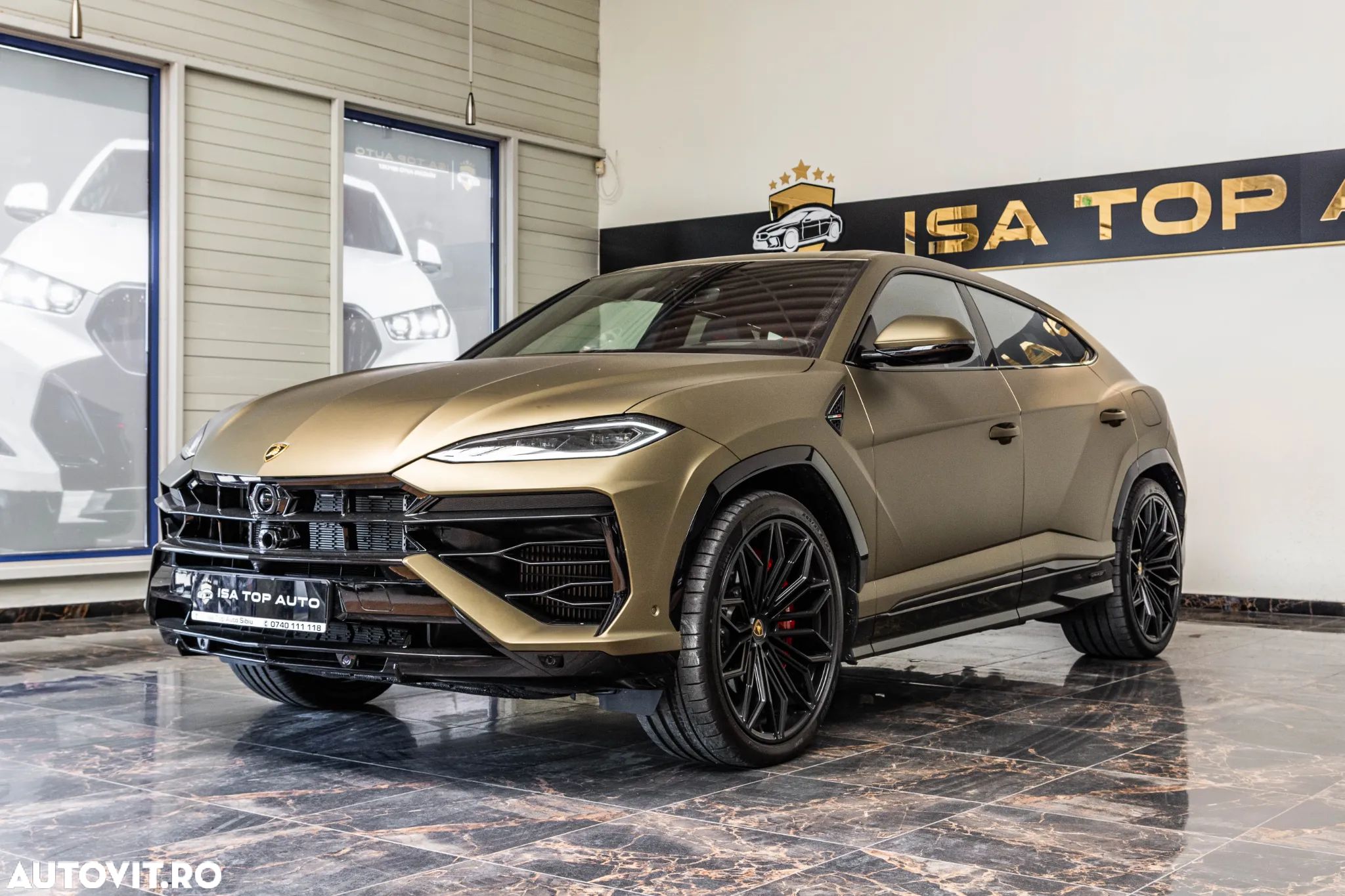 Lamborghini URUS - 1