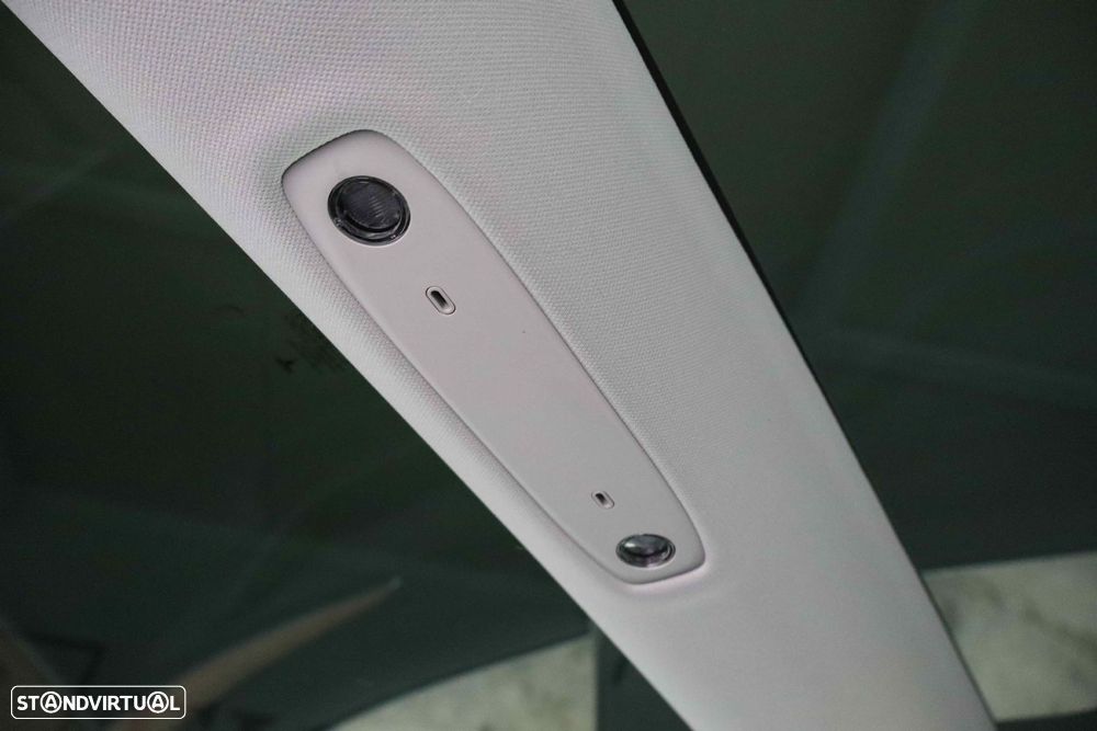 Tesla Model 3 Long Range Tração Integral - 21