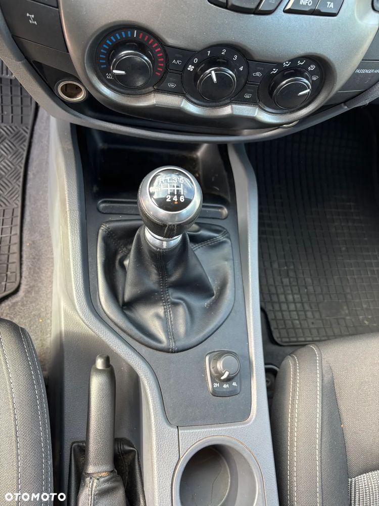 Ford Ranger 2.2 TDCi 4x4 DC XLT - 19