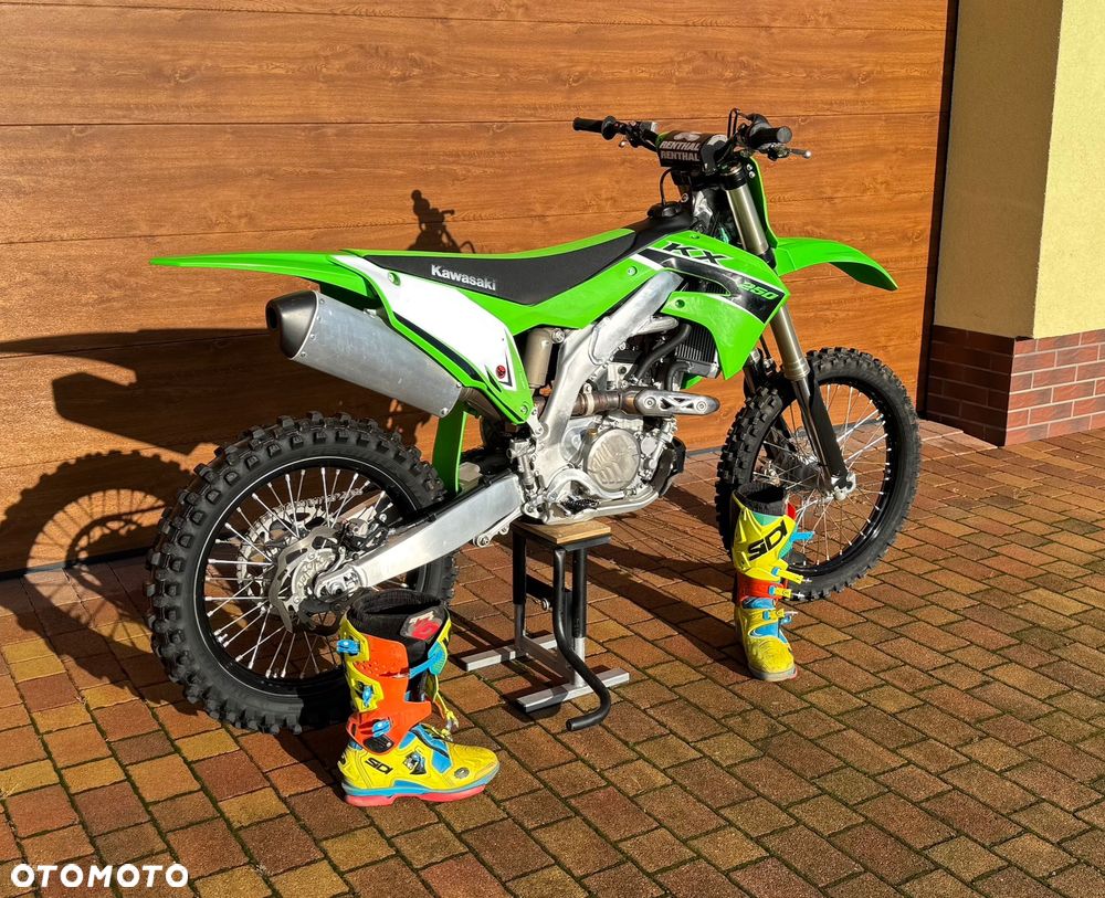 Kawasaki KX - 2