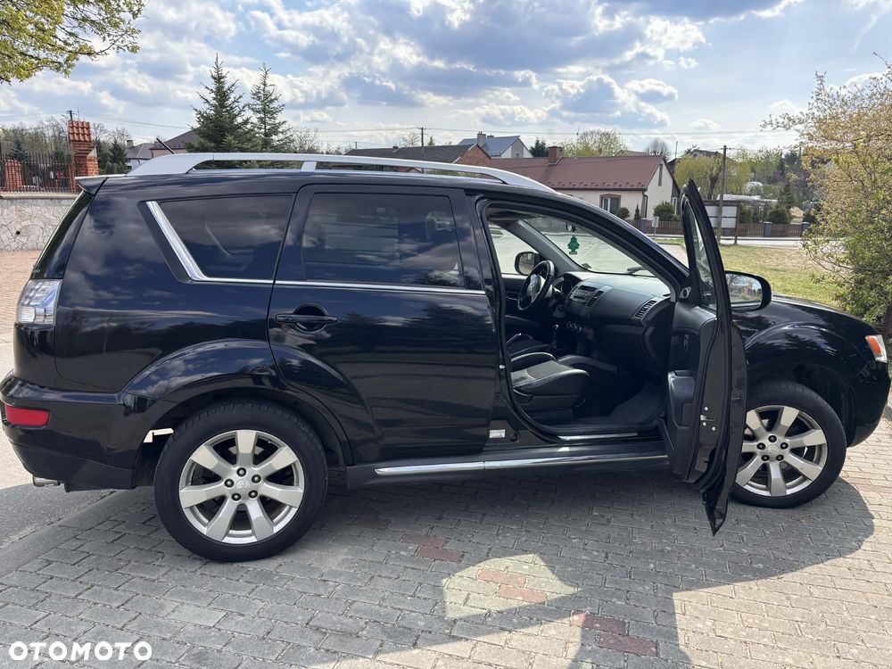 Mitsubishi Outlander 2.0 DID Instyle - 11