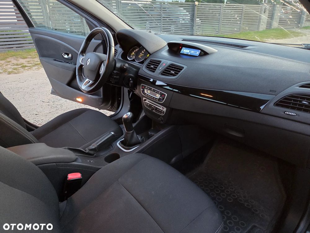 Renault Fluence 1.6 16V Dynamique - 16