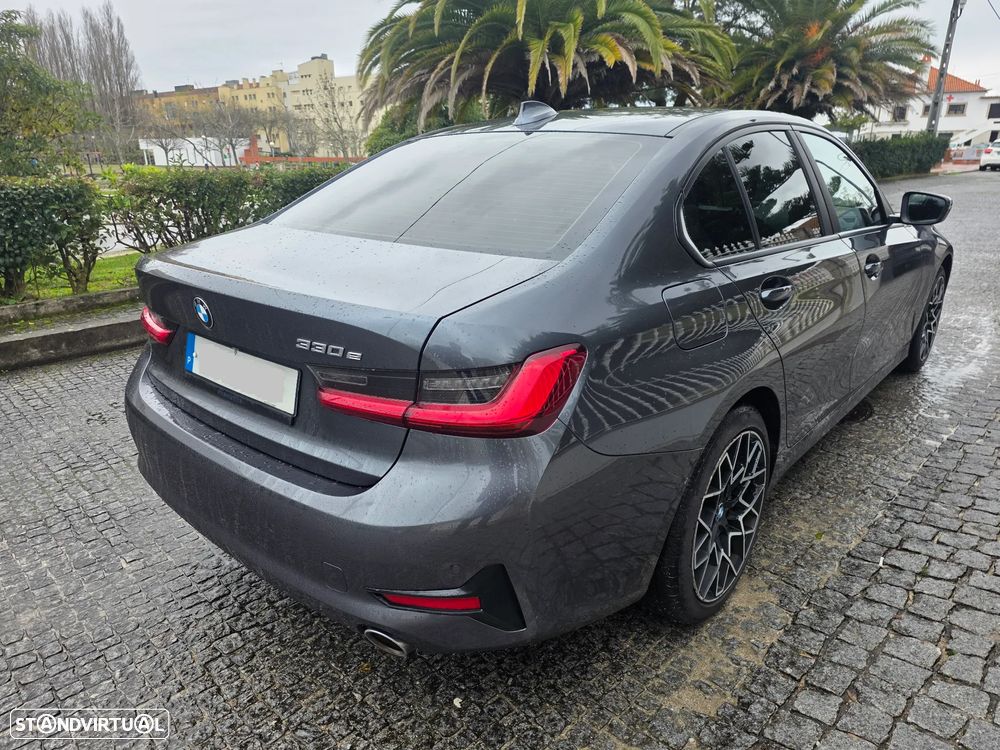 BMW 330 e Corporate Edition Auto - 4