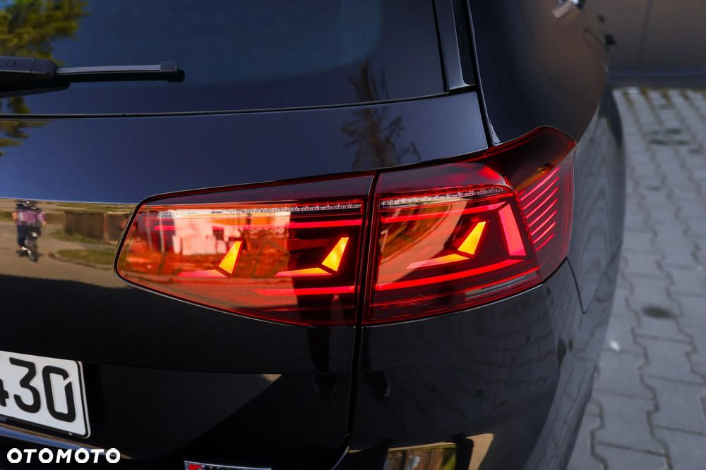 Volkswagen Passat 2.0 TDI SCR (BlueMotion Tech) 4Mot DSG Highline - 18