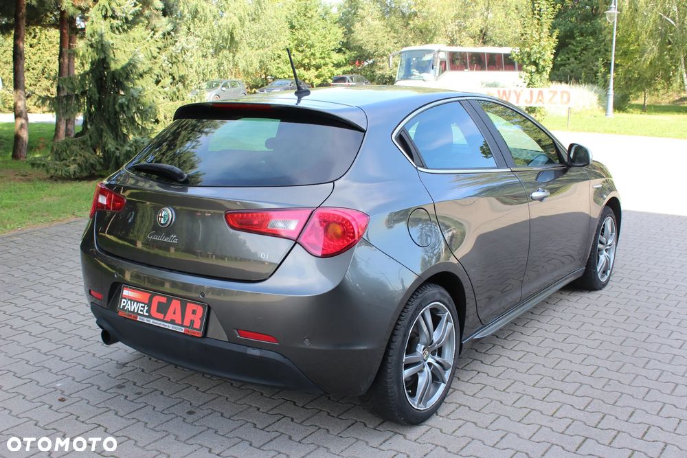 Alfa Romeo Giulietta 1.6 JTDM 16V - 8