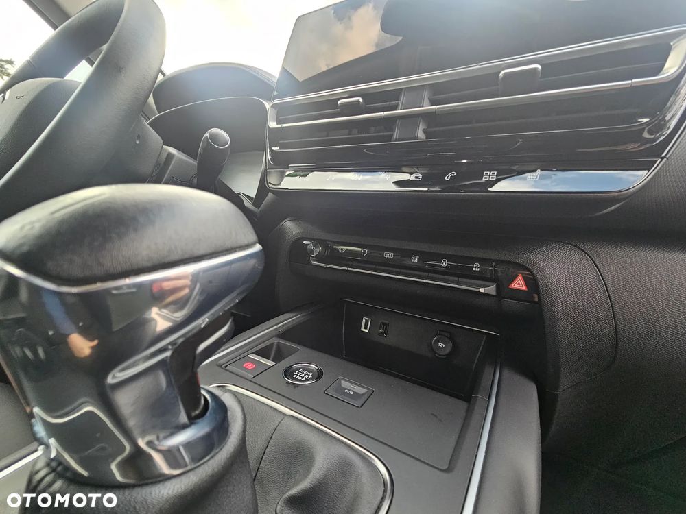 Citroën C5 Aircross 1.2 PureTech Plus - 32