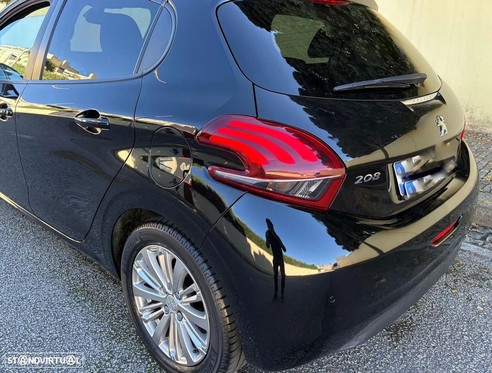 Peugeot 208 1.2 PureTech Style - 19