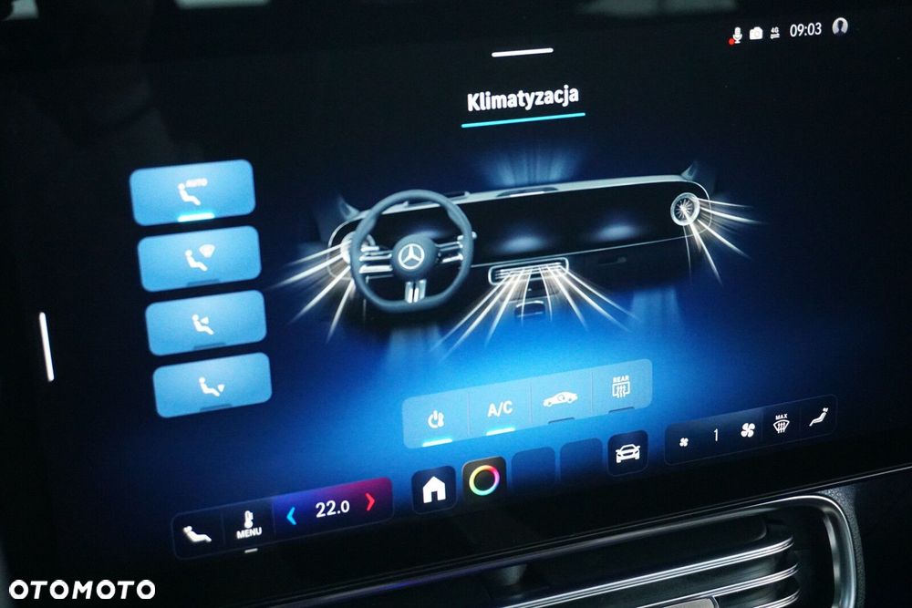 Mercedes-Benz CLA - 12