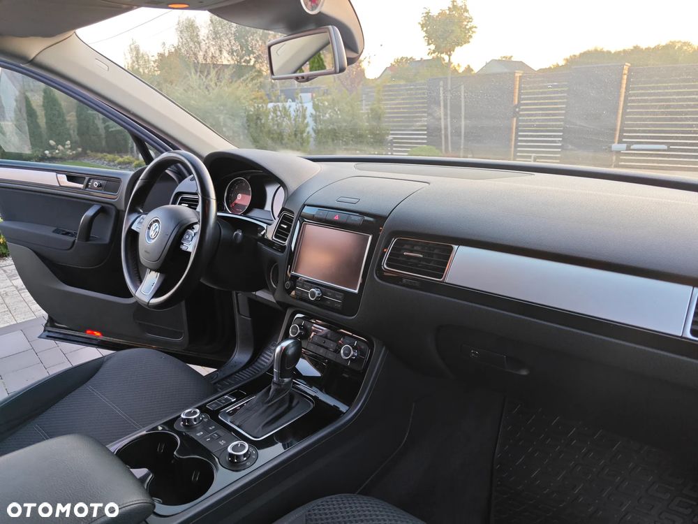 Volkswagen Touareg 3.0 V6 TDI BMT - 6