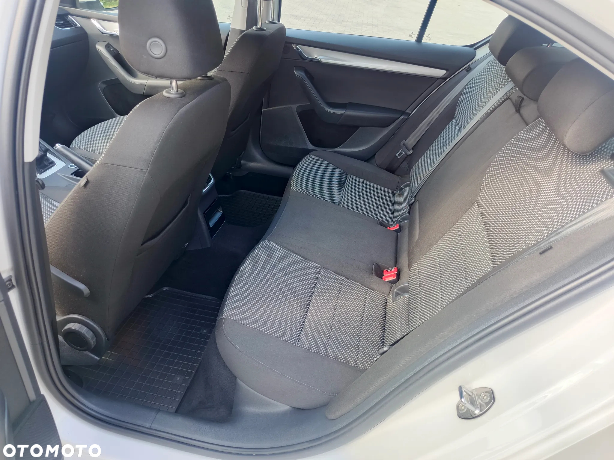 Skoda Octavia 1.6 TDI Greenline - 23