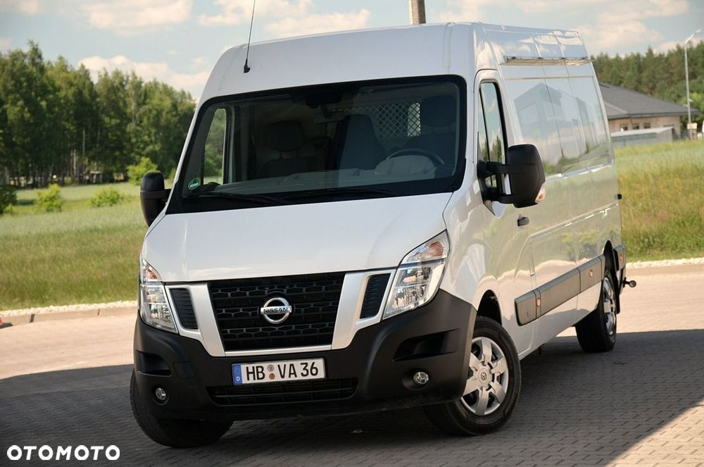 Nissan NV 400 - 4