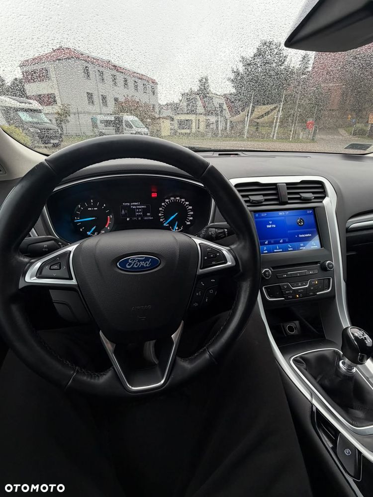 Ford Mondeo - 13