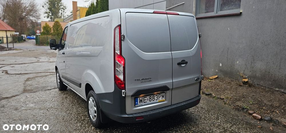 Ford TRANSIT CUSTOM - 8