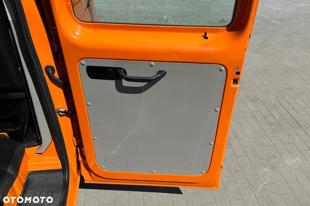 Volkswagen Transporter T6 Doka - 32