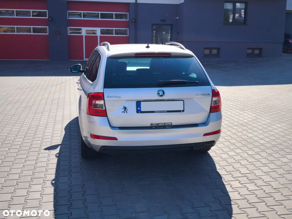 Skoda Octavia 2.0 TDI Ambition DSG EU6 - 4