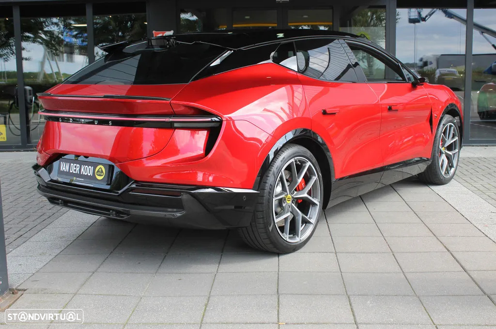 Lotus Eletre - 5