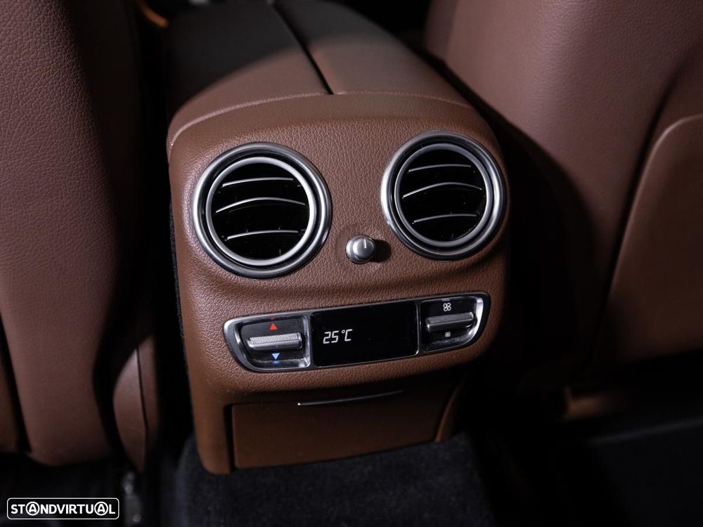 Mercedes-Benz E 300 de 9G-TRONIC - 17