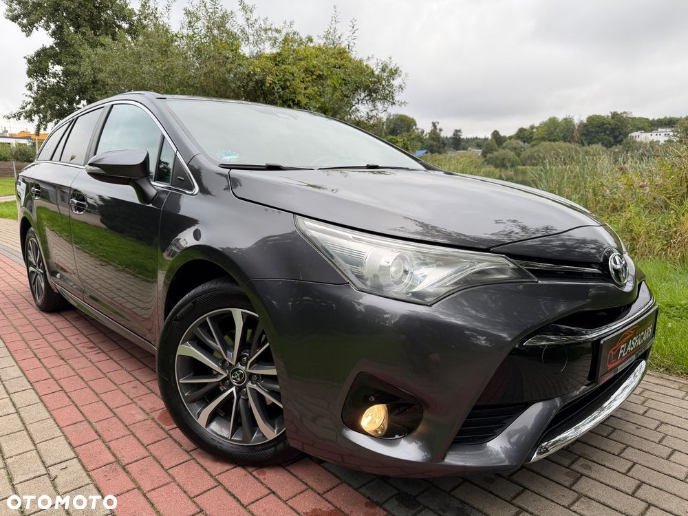 Toyota Avensis Touring Sports 1.8 Multidrive S Edition S+ - 1