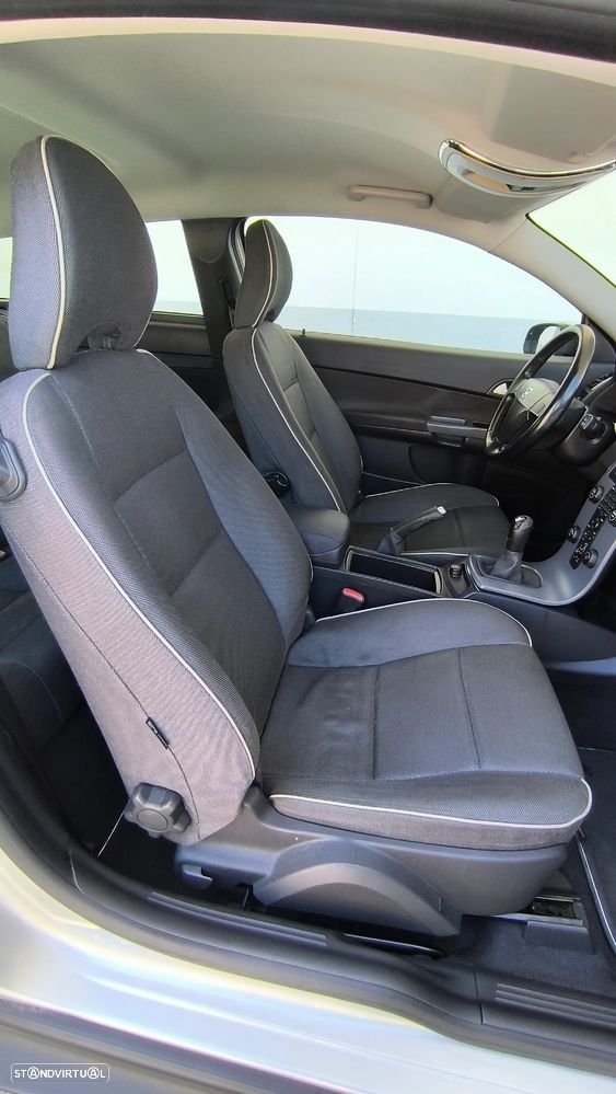 Volvo C30 1.6 D Drive Momentum - 10