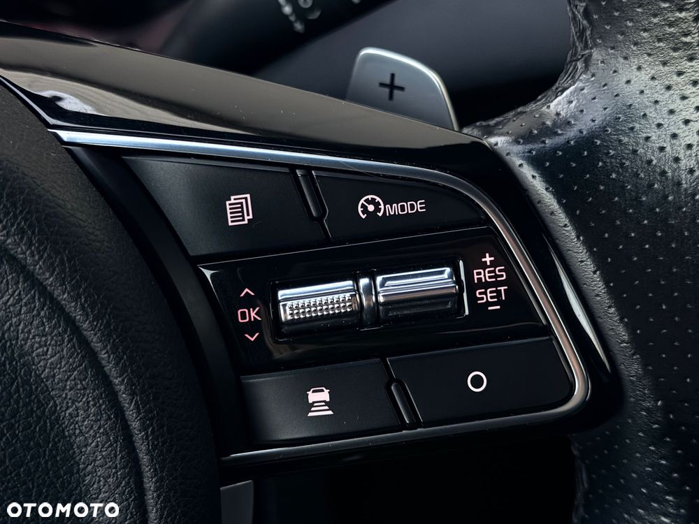 Kia Sportage 2.0 CRDI AWD Eco-Dynamics+ (48V M-H) GT LINE - 11