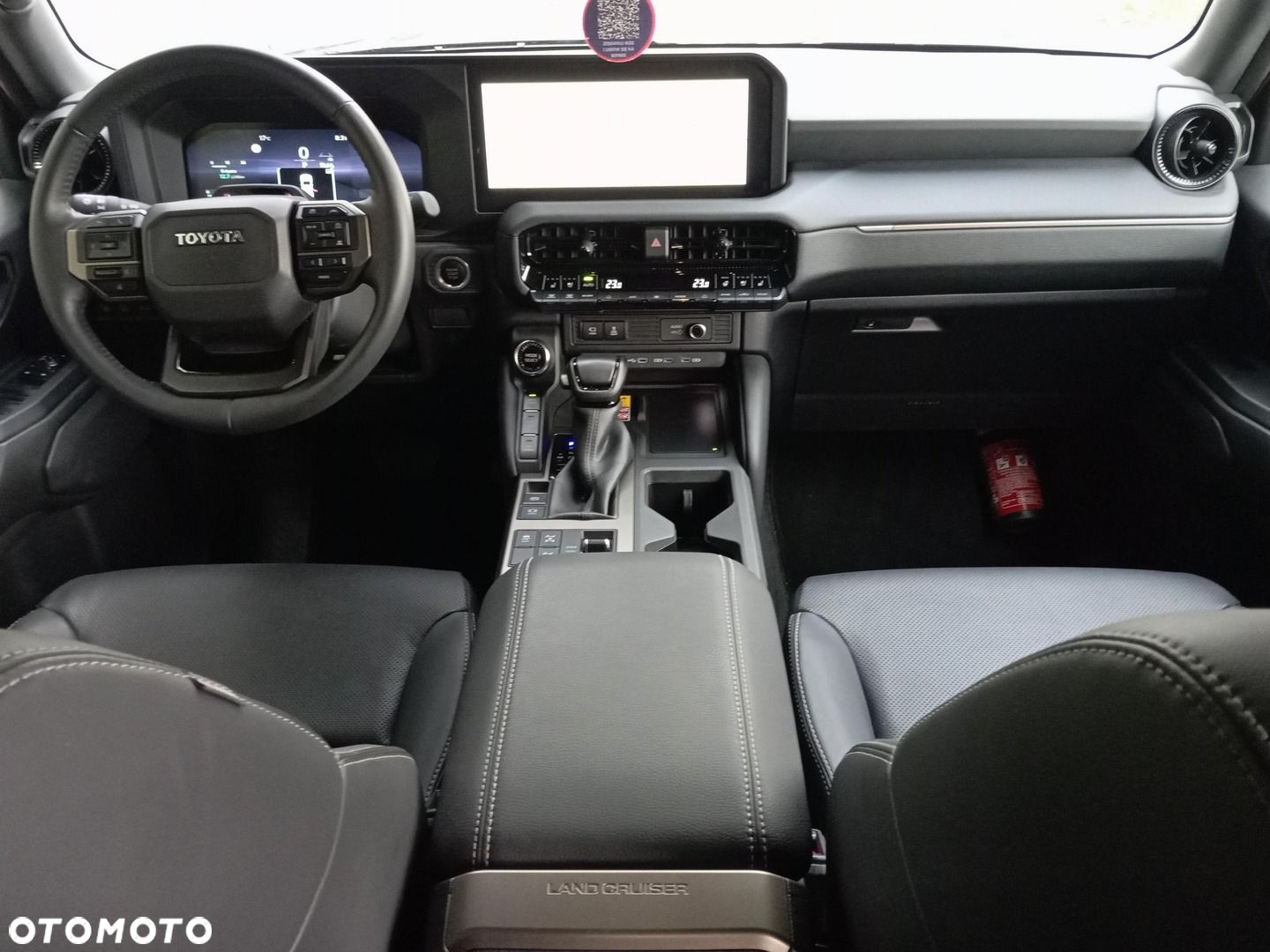 Toyota Land Cruiser LC 2.8 D-4D Invincible - 3