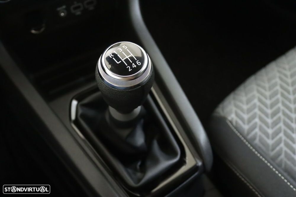 Renault Clio 1.0 TCe Evolution Bi-Fuel - 29