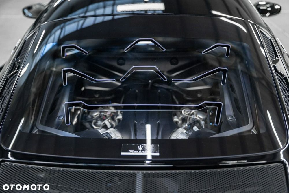 Maserati MC20 - 25